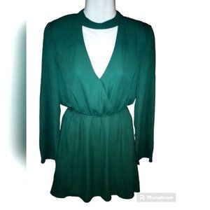 divided mini chiffon skater dress 4 long sleeve cutout neck front green line nwt